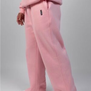 Pink Comfrt women exclusive Love straight leg Sweat Bottoms w/💗on pocket size Sm